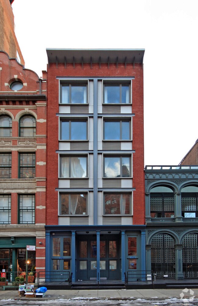 Foto del edificio - 170 Duane St