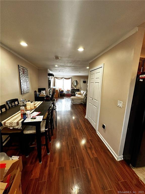 Building Photo - 1 Horizon Dr