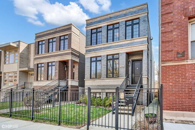 Building Photo - 4849 S Champlain Ave