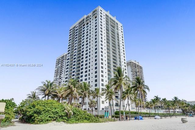 Foto del edificio - 2301 S Ocean Dr