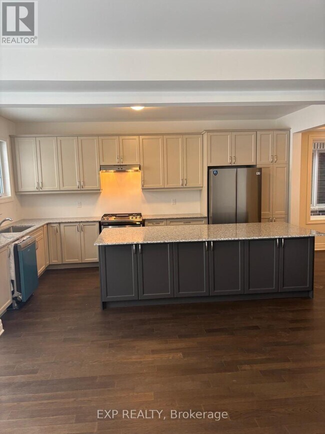 Photo du bâtiment - 275 Rosenberg Wy