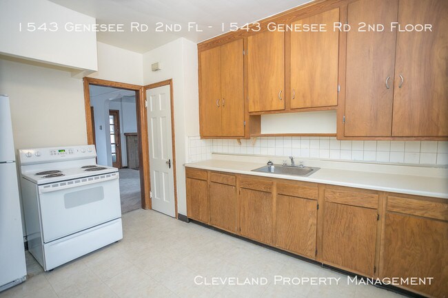 Building Photo - 1543 Genesee Rd