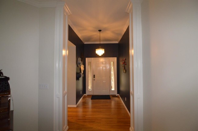 Building Photo - 2249 Sunningdale Dr