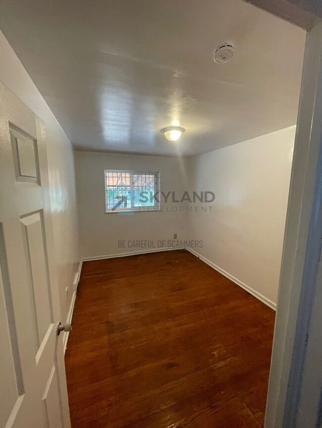 Building Photo - 2202 S 56th St