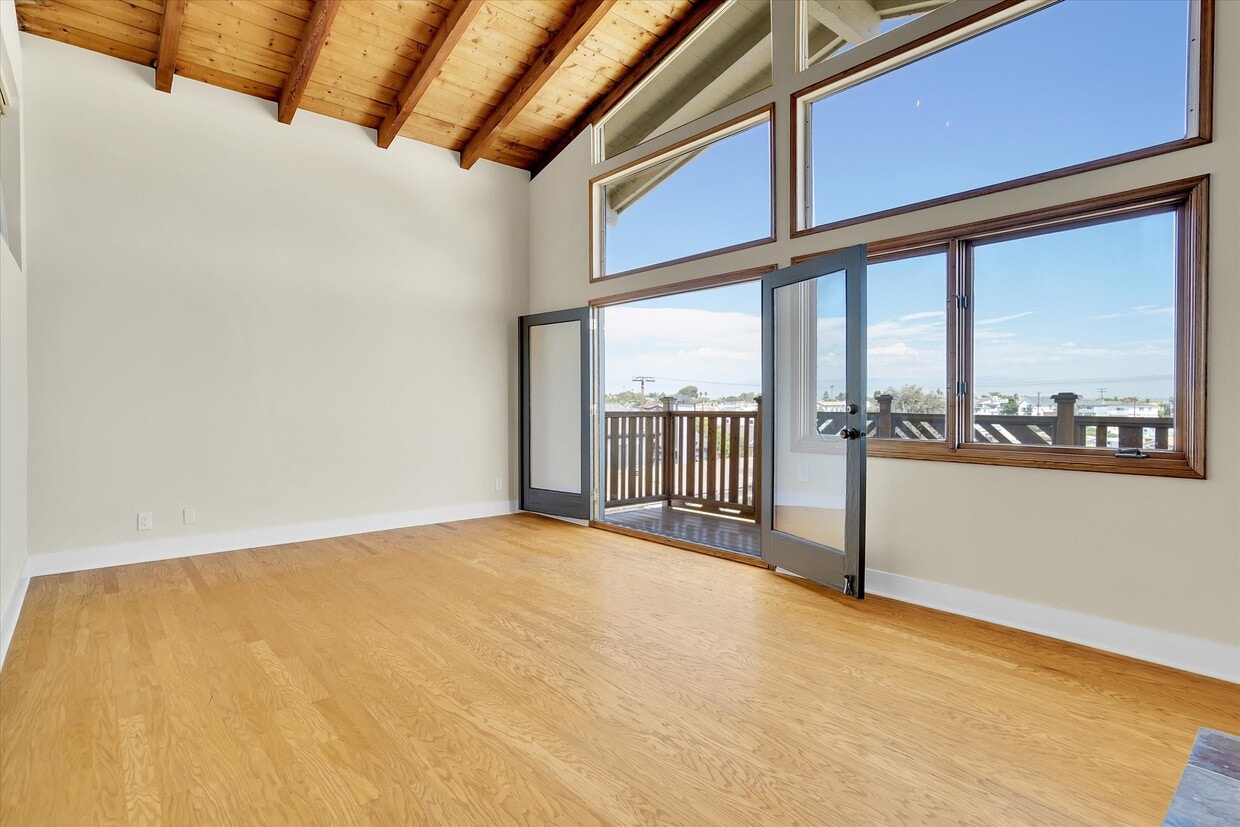 Foto principal - 1620 Harper Ave