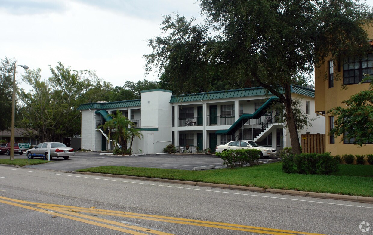 Foto del edificio - 300 34th Ave N