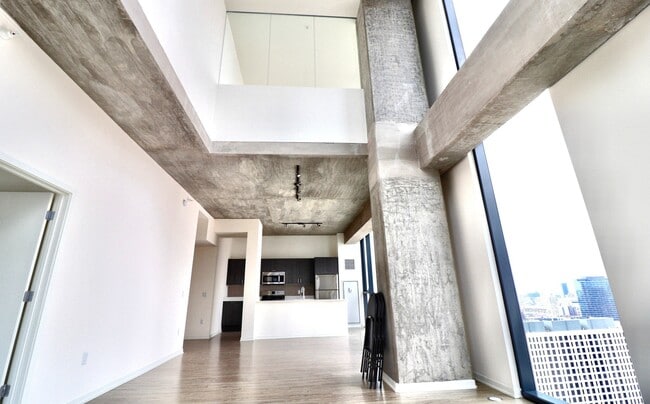 Photo - 1323 S Wabash Ave Apartment