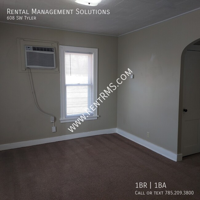 Building Photo - 608 SW Tyler-