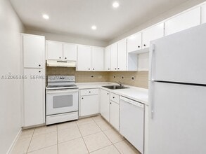 Building Photo - 4384 NW 9th Ave