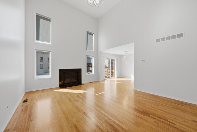 Foto del edificio - 8261 Pecan Pl