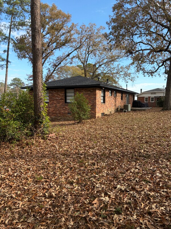 Foto del edificio - 2120 Crosley St