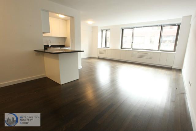 Foto principal - 420 E 64th St