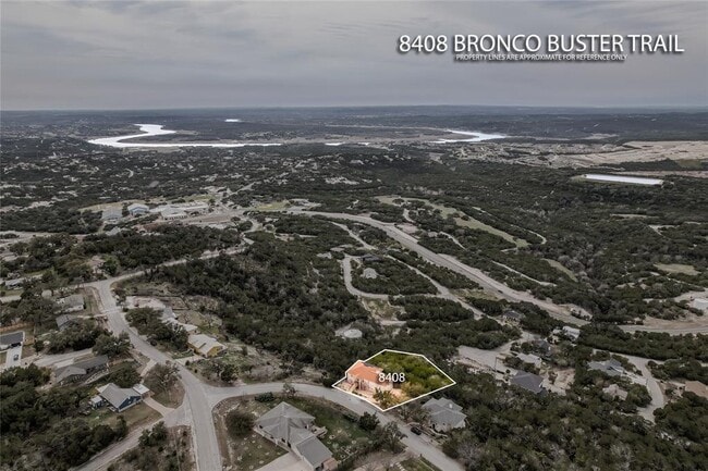 Foto del edificio - 8408 Bronco Buster Trail