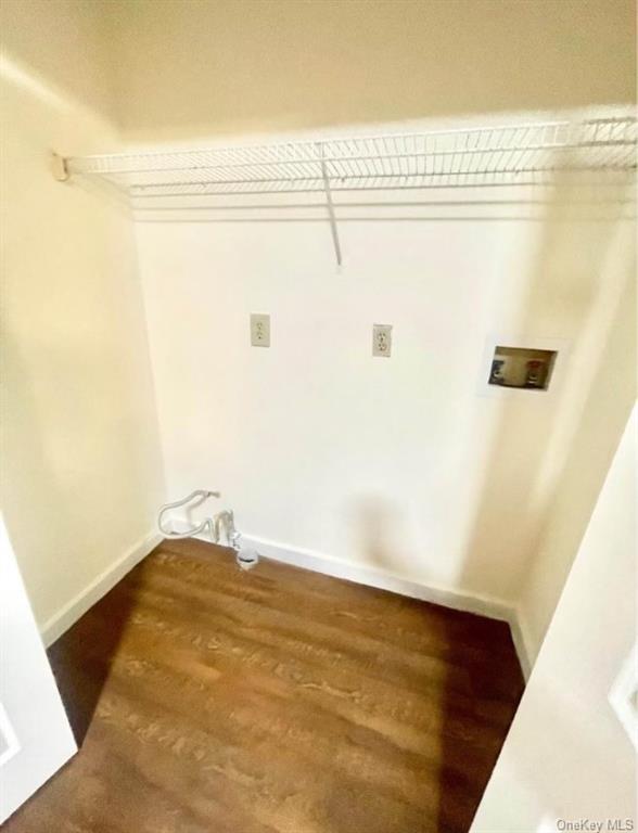Foto del edificio - 30 Country Pond Ln