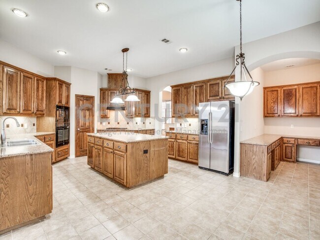 Foto del edificio - Beautifully Designed 2-Story 5/5/2 in Midlothian For Rent!