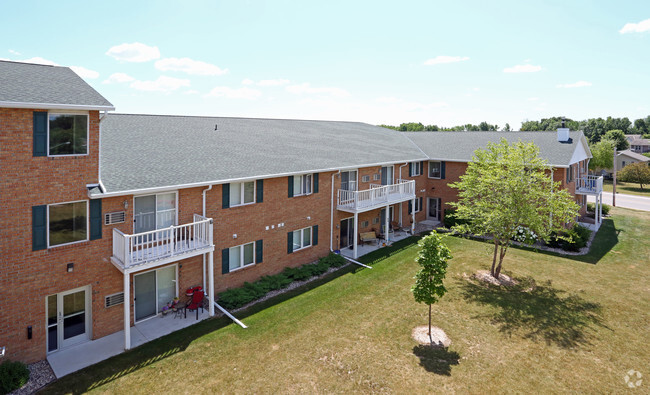 Foto del edificio - Colonial Court Apartments