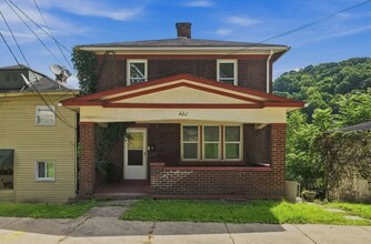 Building Photo - 429 Card Ave
