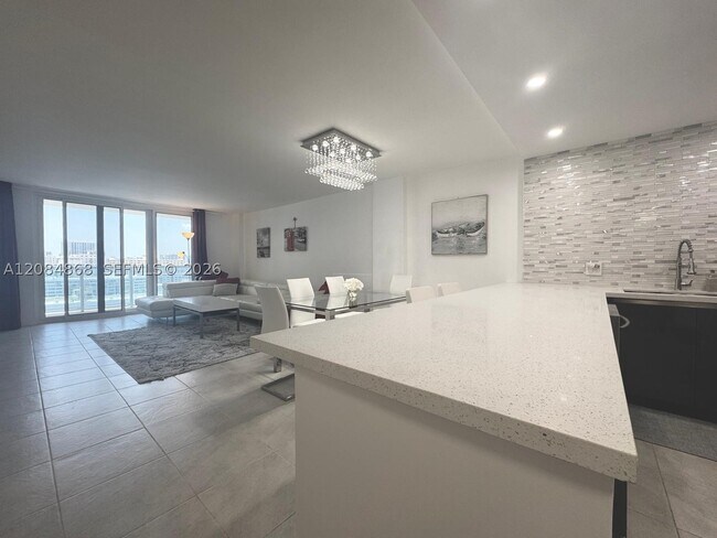 Building Photo - 3800 S Ocean Dr