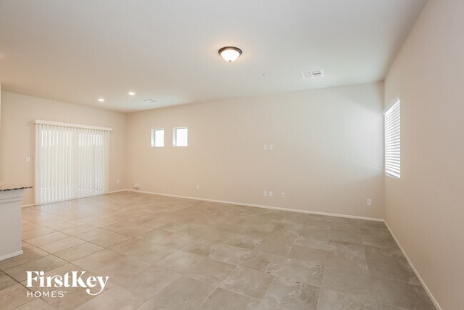 Building Photo - 4519 Stardust Moon Ave
