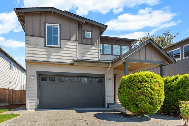 Building Photo - Elegant 4 Bedroom 3 Bathroom in Kirkland