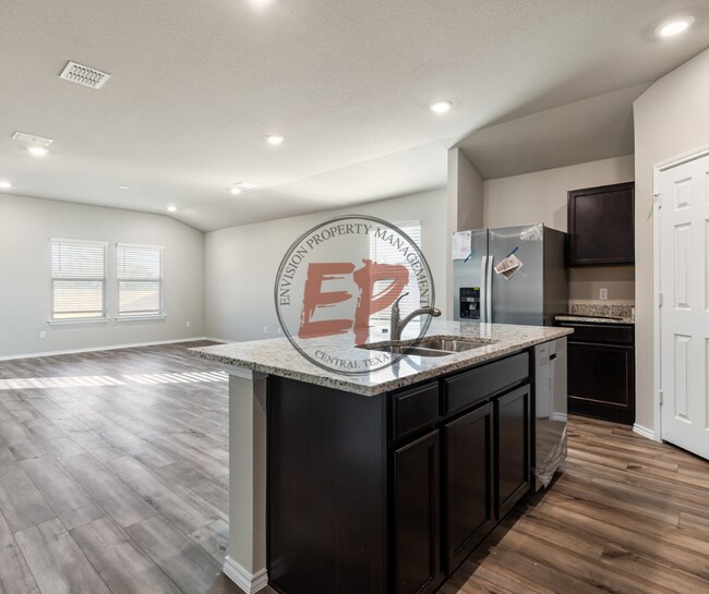 6909 Guadalupe Rd, China Spring, TX 76633 House Rental in China