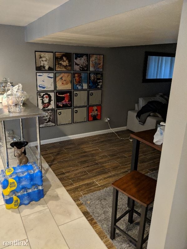 Building Photo - 2 br, 1 bath Apartment - 3102 N 51st St.