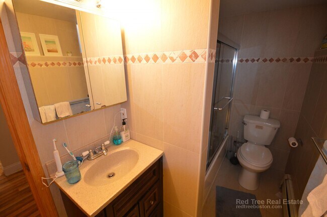 Foto del edificio - 94 Pleasant St