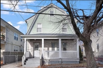 Building Photo - 71 Marion Ave N