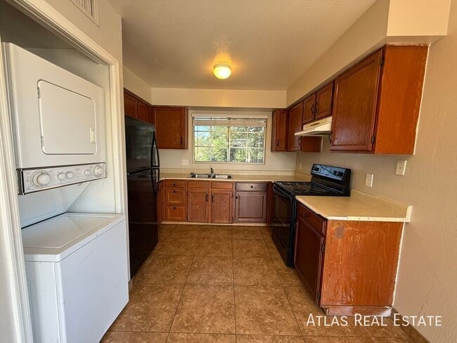 Foto del edificio - 58 N May