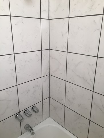 Bath - 2718 Mithra St