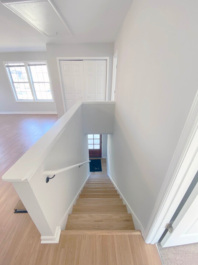 View down to Entry - 1575 Foote Street NE