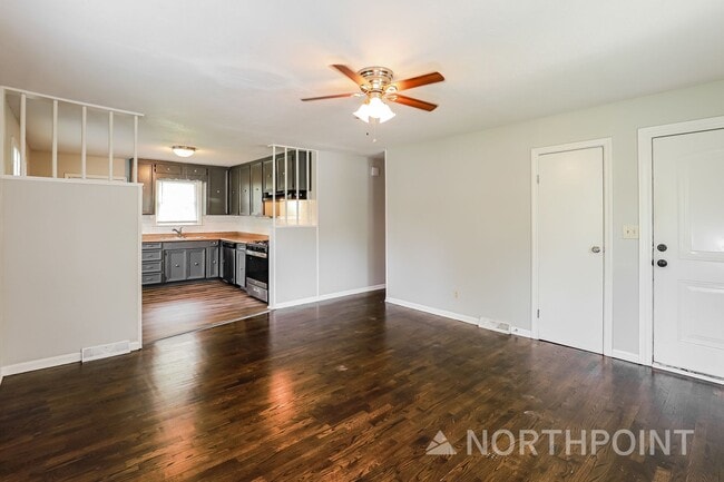 Building Photo - 3 BR/1BA | Newly Renovated Single Family Home | 1-Car Covered Parking | Gated backyard
