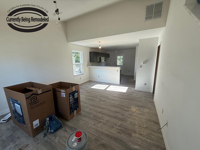 Building Photo - 1701 Hanover Blvd