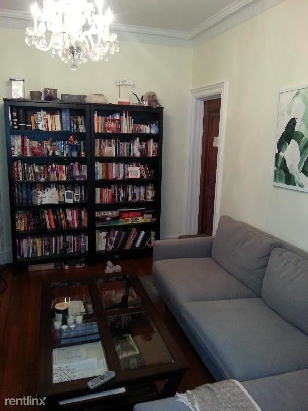 Building Photo - 1 br, 1 bath Condo - 1514 Beacon St Apt 32