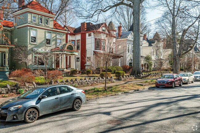 Homes with Victorian architectural details can be seen throughout Cherokee Triangle.