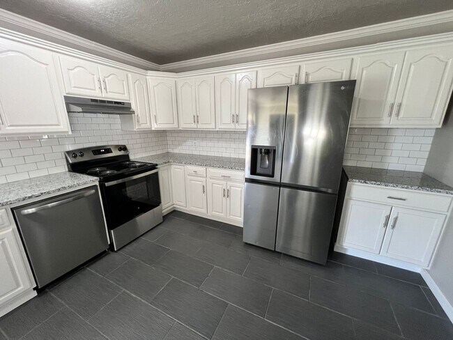 Foto del edificio - 6408 NW Oak Ave