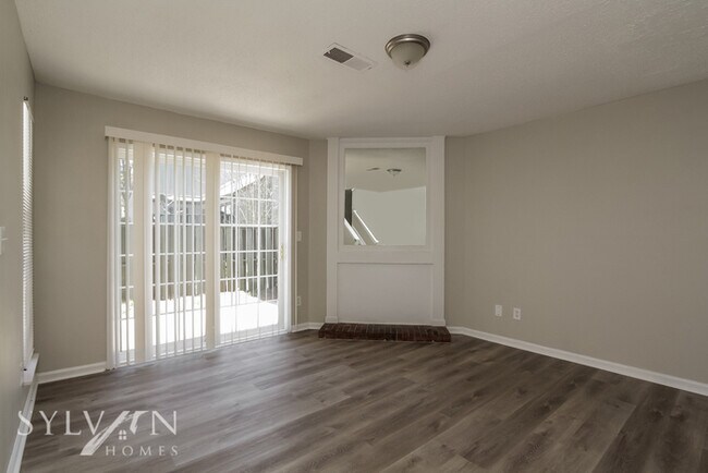 Foto del edificio - It’s time to invest in yourself by investi...