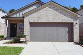 Building Photo - 8526 Blueberry Ash St