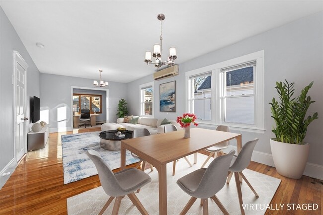 Building Photo - 14 St Marys St