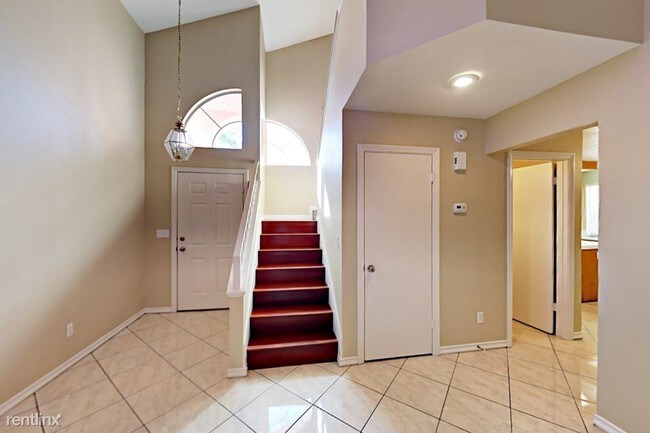 Foto del edificio - 6032 Orange Hill Dr