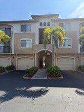 Building Photo - 100 Crestwood Ct N