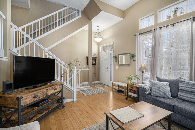 Building Photo - 1491 Red Peak Dr