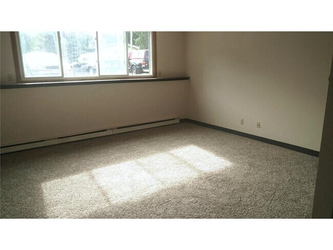 Foto del edificio - 188 Lakeview Dr