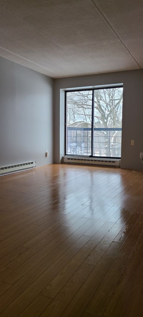 Building Photo - 46 Cochituate Rd