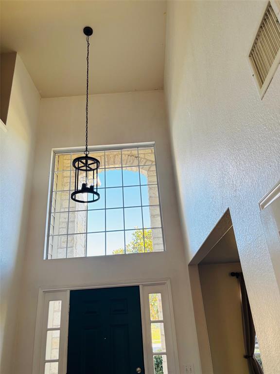 Foto del edificio - 714 Adler Falls Ln