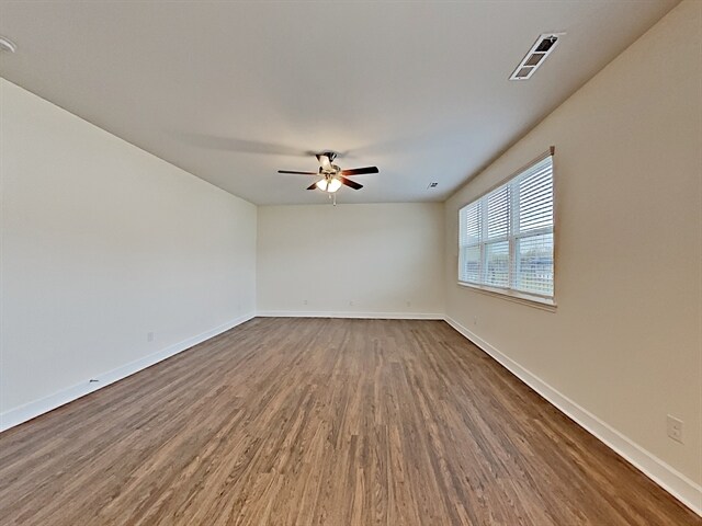 Building Photo - 5258 Lake Maxwell Drive