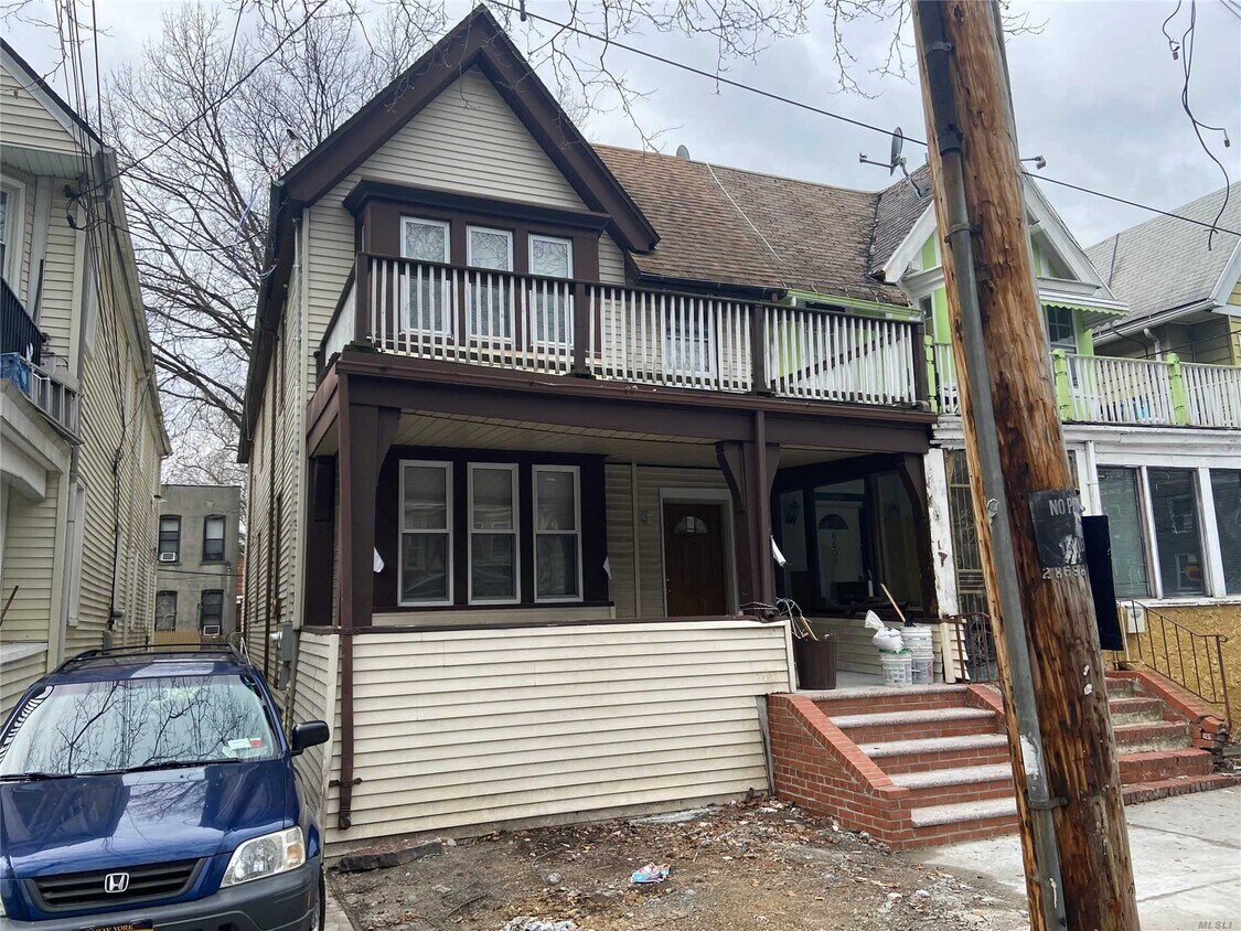 Primary Photo - 88-10 88th St