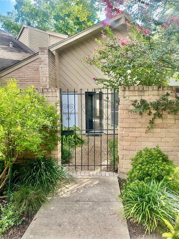 Foto principal - 12625 Memorial Dr
