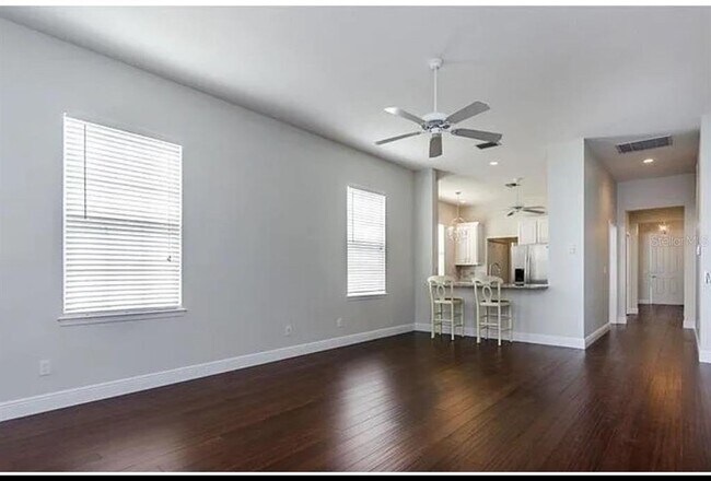 Foto del edificio - 205 Redbud St