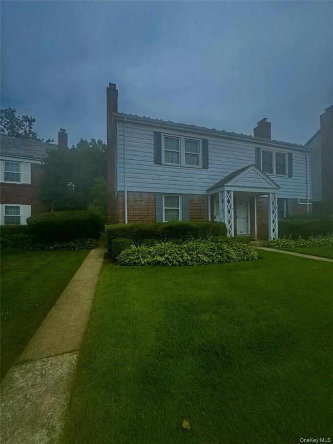 Building Photo - 22 Bayview Ct